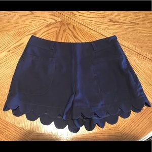 Abbeline Scalloped Shorts